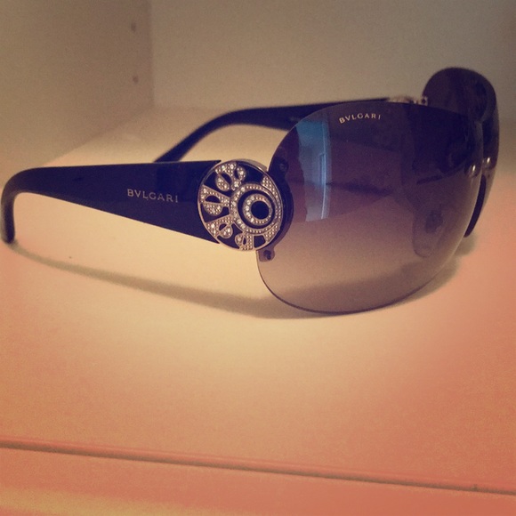 BVLGARI Accessories - Bvlgari Intarsio 6074B Black/Gray sunglass…